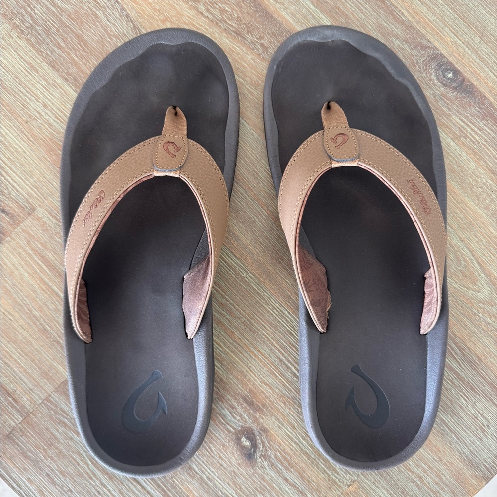 Olukai flip flops